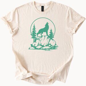 Wolf Howl Mountain Scene Tee Nature Graphic TShirt